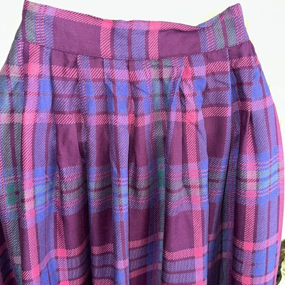 Vintage 80s Chaus Purple, Pink & Green Plaid Pleated Midi Full Rayon Skirt - Picture 5 of 7